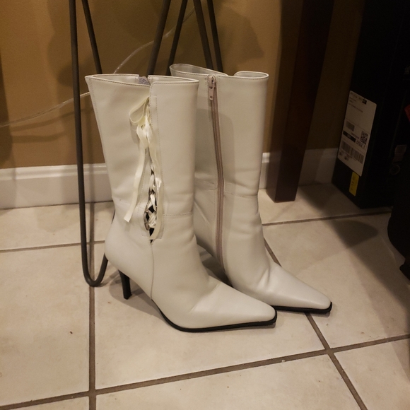 Bakers Shoes - B bakers lace up boot 👢